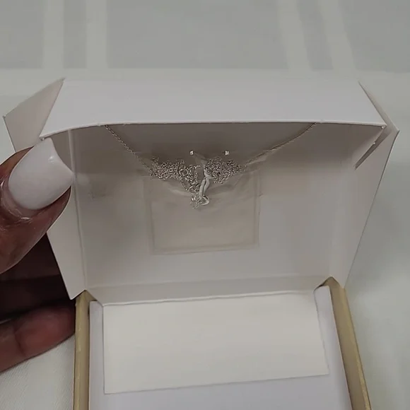 FootNotes Sterling Silver Sisters Always Necklace - Picture 6 of 7